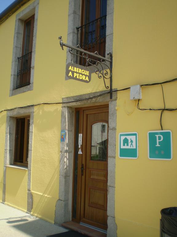 Pensión Albergue A Pedra Sarria Habitación foto